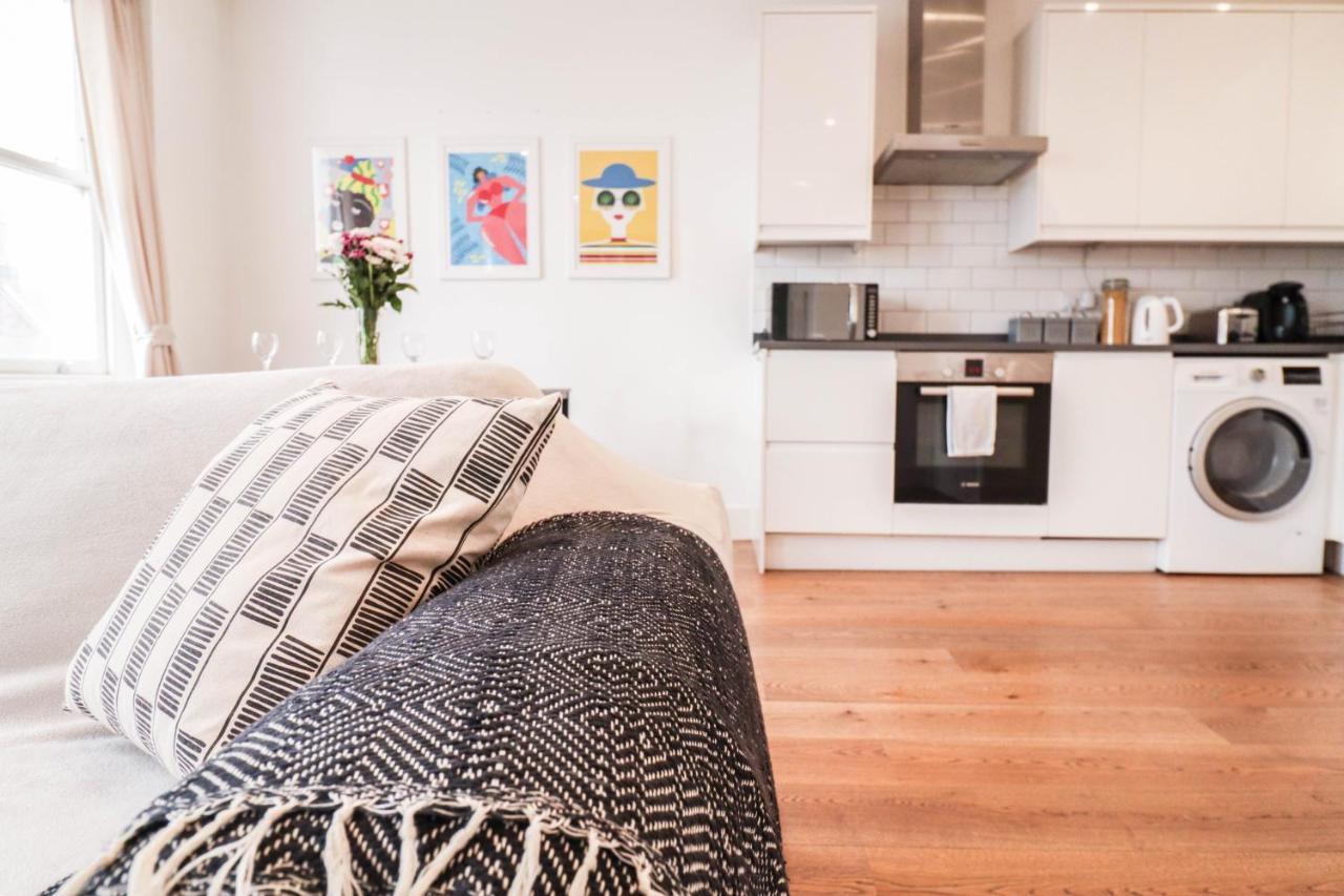 Modern & Spacious 1 Bedroom Clapham Junction Flat London Luaran gambar
