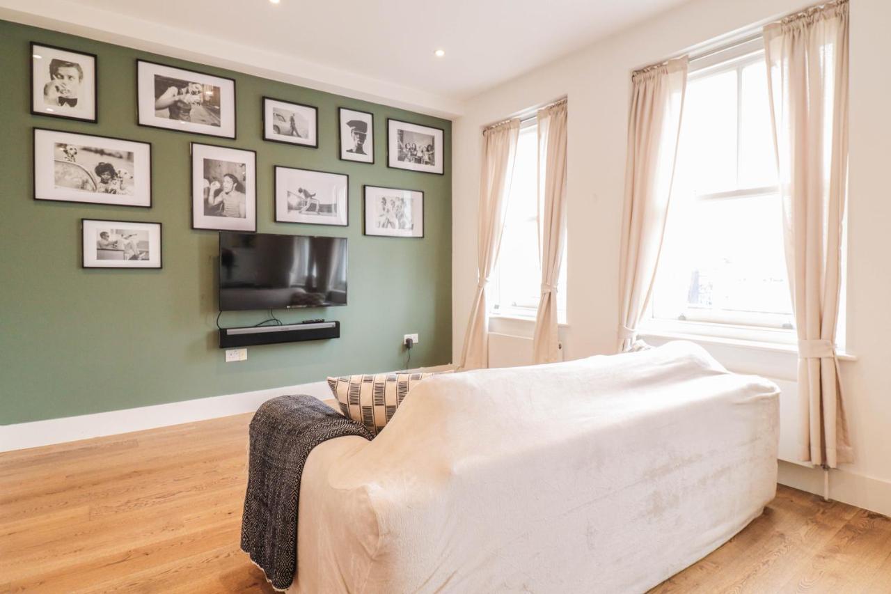 Modern & Spacious 1 Bedroom Clapham Junction Flat London Luaran gambar